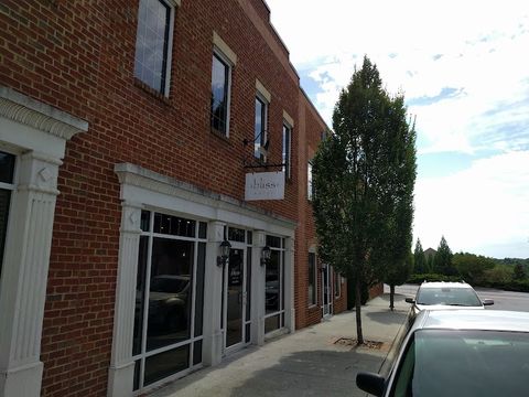 Bliss Salon, beauty salon in Lynchburg, VA